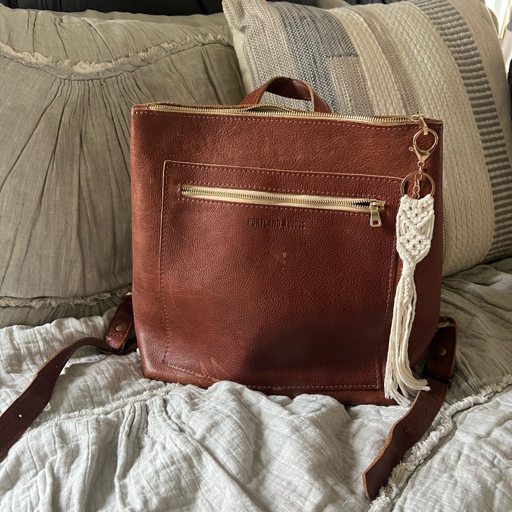 Portland Leather Nutmeg Tote Backpack